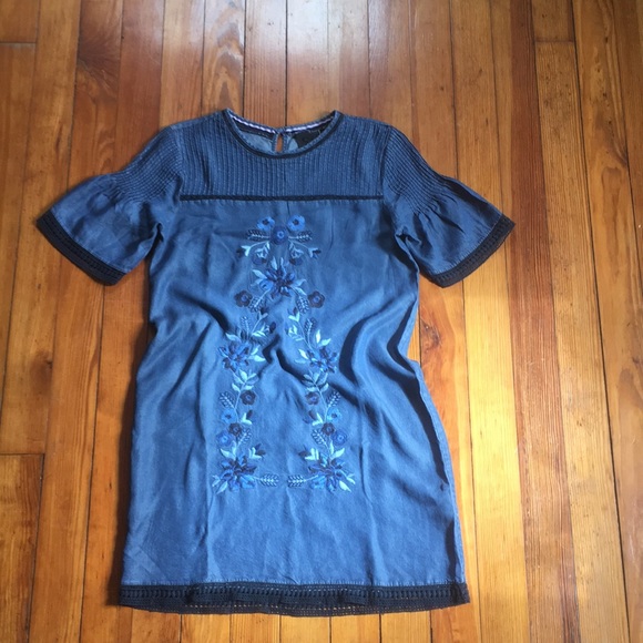NANETTE LEPORE embroidered Tencel Chambray Dress - Picture 7 of 8